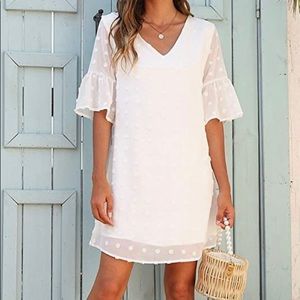 White dress with puffs